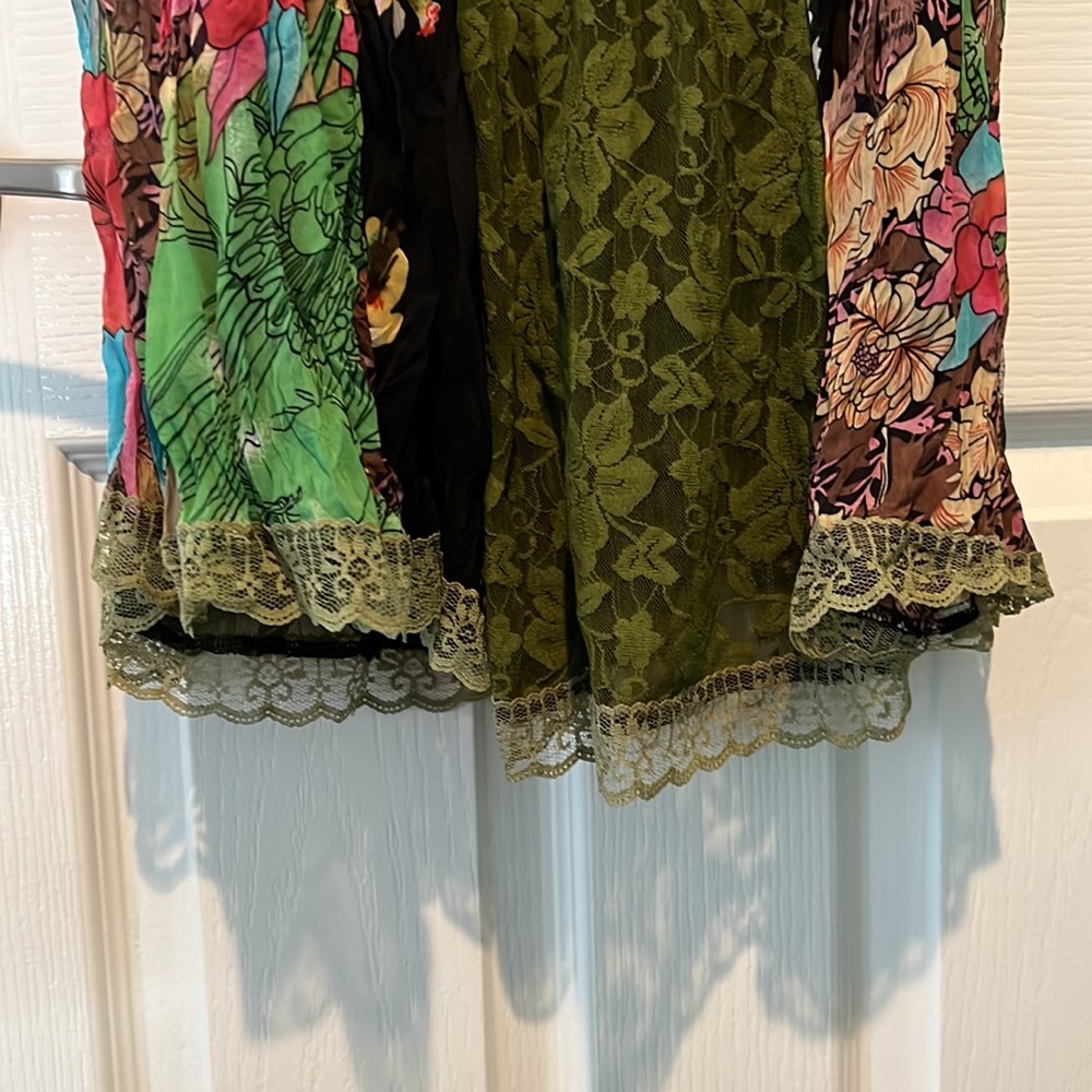 ARK floral dress - Picture 5 of 6